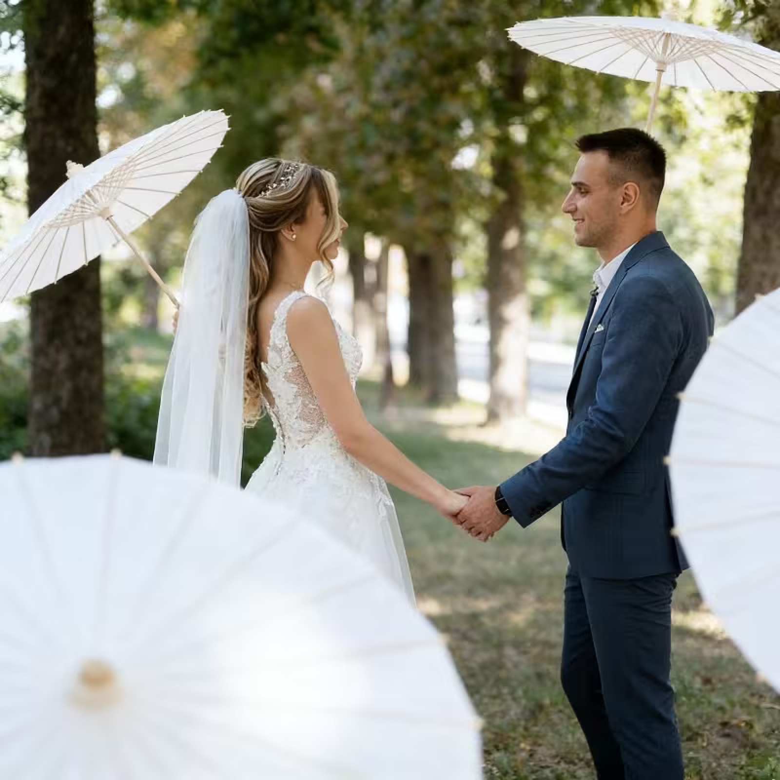 e7b3549077fb4fef8e2563f6e25cbf39-goods